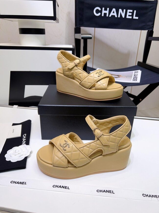 Se1041 Cc Sandals / Size4-9