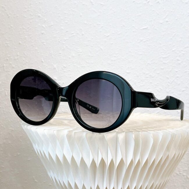 Jw667 Women'S Round Sunglasses