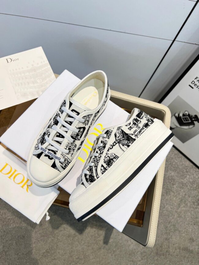 Se1049 Dr Walk'N'Dior Platform Sneaker / Size4-11
