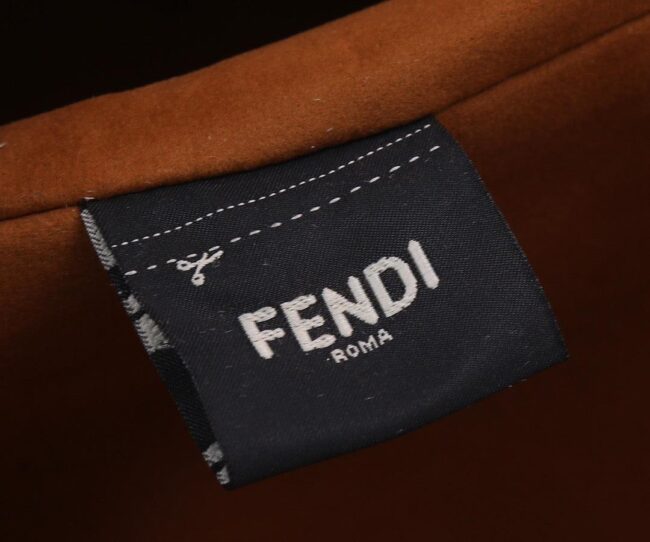 Ff153 Fendi O'Lock Zipper / 13.8X5.5X9Inch